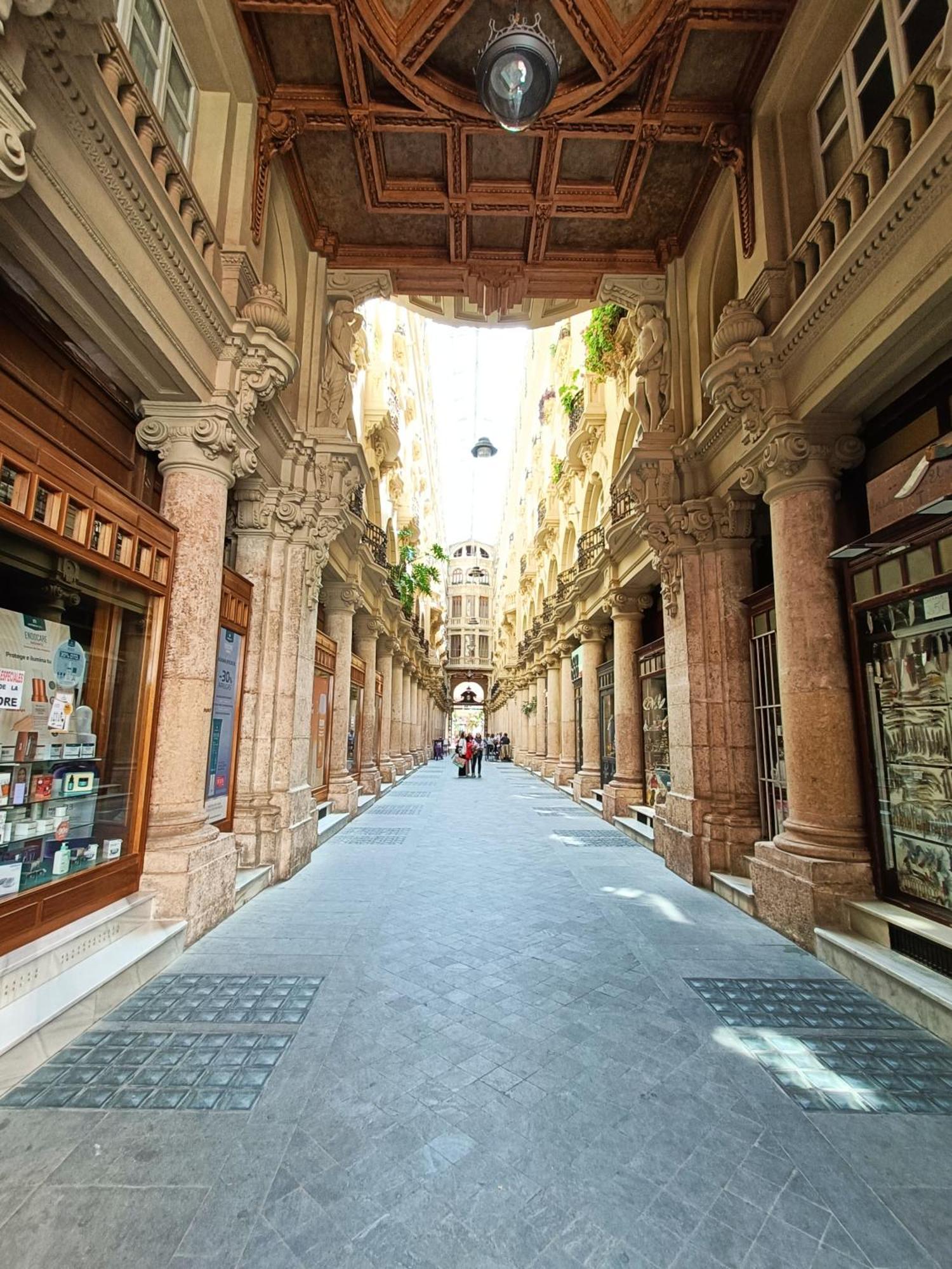شقة Piso En Pleno Centro De Albacete Con Garaje المظهر الخارجي الصورة